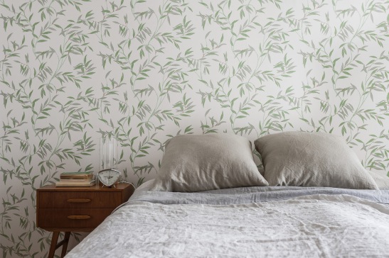 Hammarby Sjöstad bedroom wallpaper grey vintage retro teak fantasticfrank