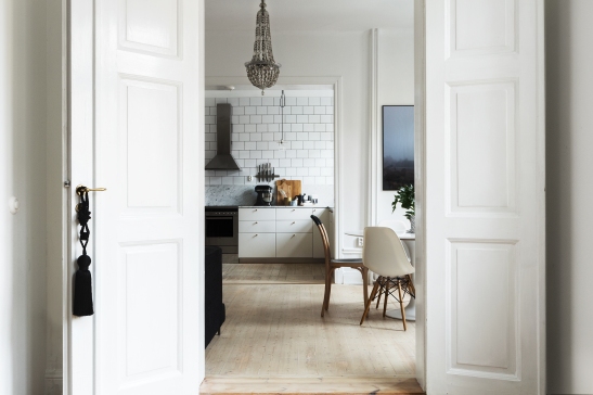 bohusgatan therese_winberg_photography_stylist_emma_wallmen fantastic frank genomgående rum eames kitchen livingroom
